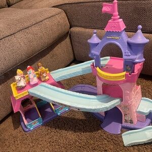 Fisher Price Little People Klip Klop Castle